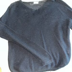 Black So sweater